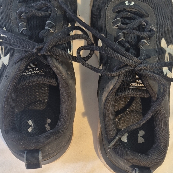 Under Armour Black and White Athletic Shoes - Picture 8 of 14